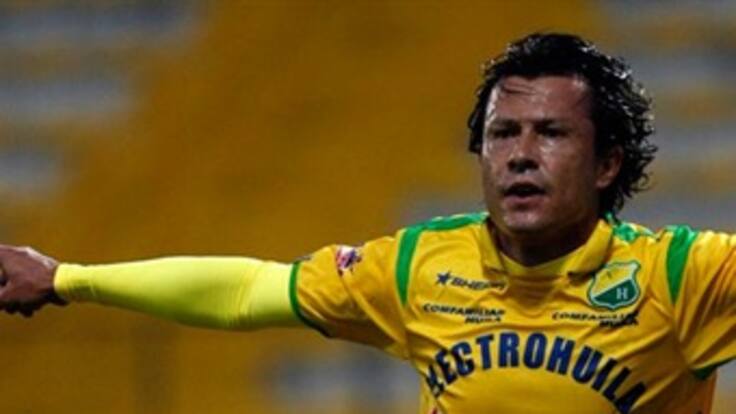 Atlético Huila venció 3-0 al Deportes Tolima y asumió el liderato del fútbol colombiano