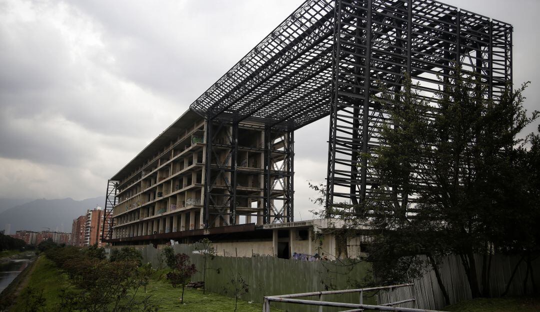 Edificio del nuevo Comando de la Policía Metropolitana de Bogotá que estuvo abandonado por más de 10 años
