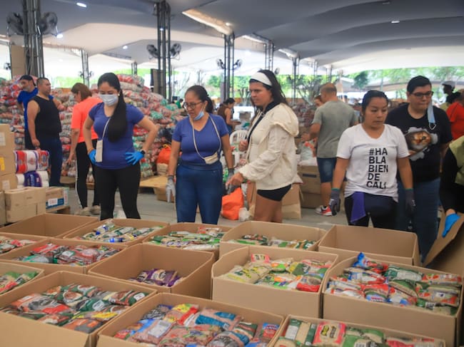 Del total de ayudas, 507,8 toneladas han sido entregadas dentro de Cali y el resto a varios municipios como el puerto de Buenaventura.