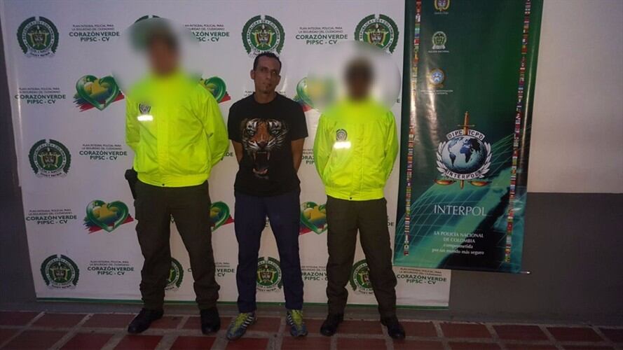Detenido en Cali un ciudadano ecuatoriano con circular roja de Interpol. Foto: Cortesía Policía