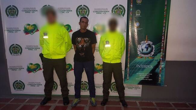 Detenido en Cali un ciudadano ecuatoriano con circular roja de Interpol. Foto: Cortesía Policía
