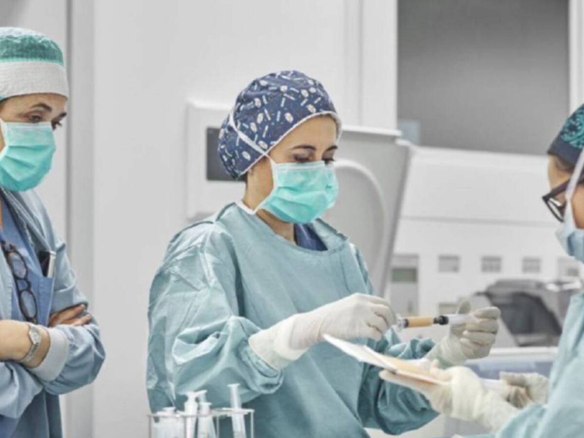 Alcaldía pide a aseguradoras laborales proteger al personal de salud