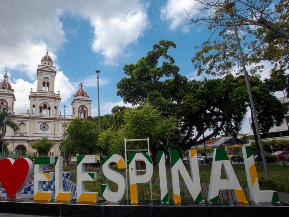 Sicarios asesinaron a un padre y a su hijo en el municipio de El Espinal, Tolima
