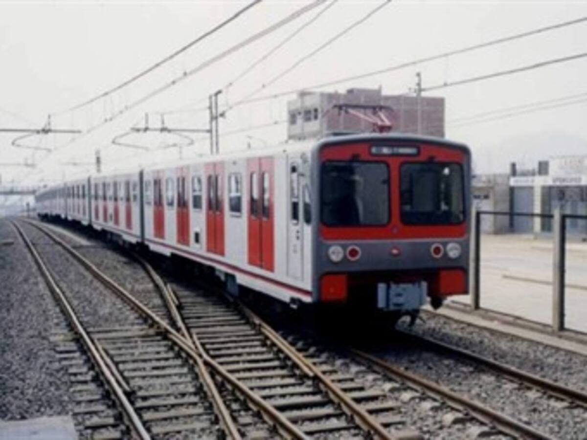Los chinos se quieren “montar” en el tren de cercanías.