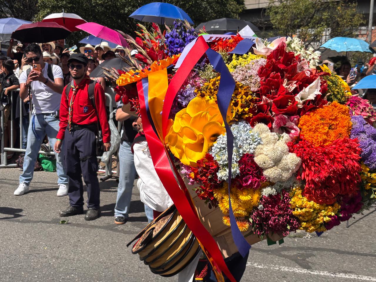 Con la asistencia del presidente, se realizó el 69° Desfile de Silleteros en Medellín