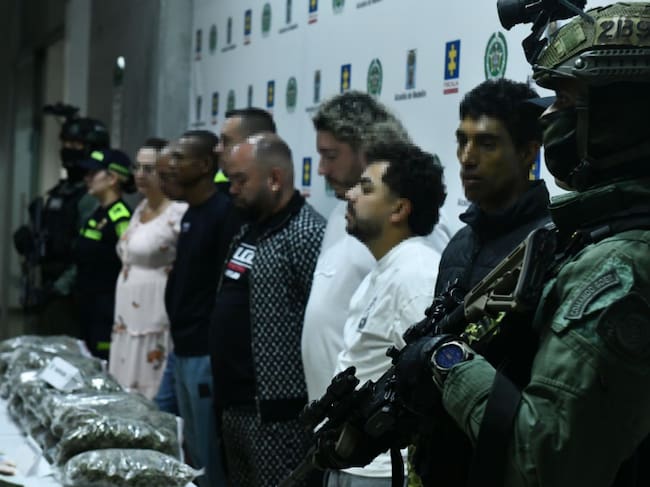 Captura de nueve integrantes de banda criminal Caicedo en Medellín. Foto: Policía Meval.