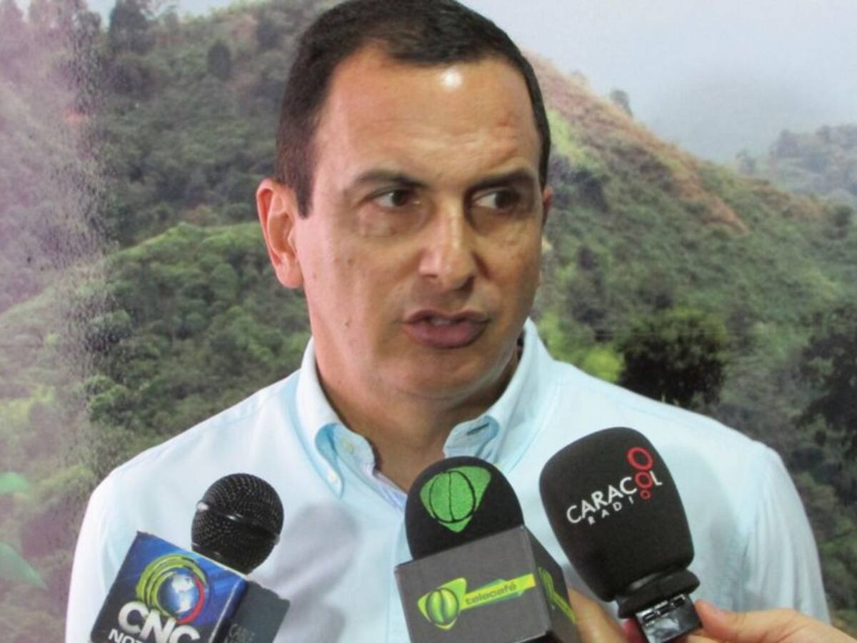 Cámara de comercio dispone línea telefónica para consultas del Covid-19