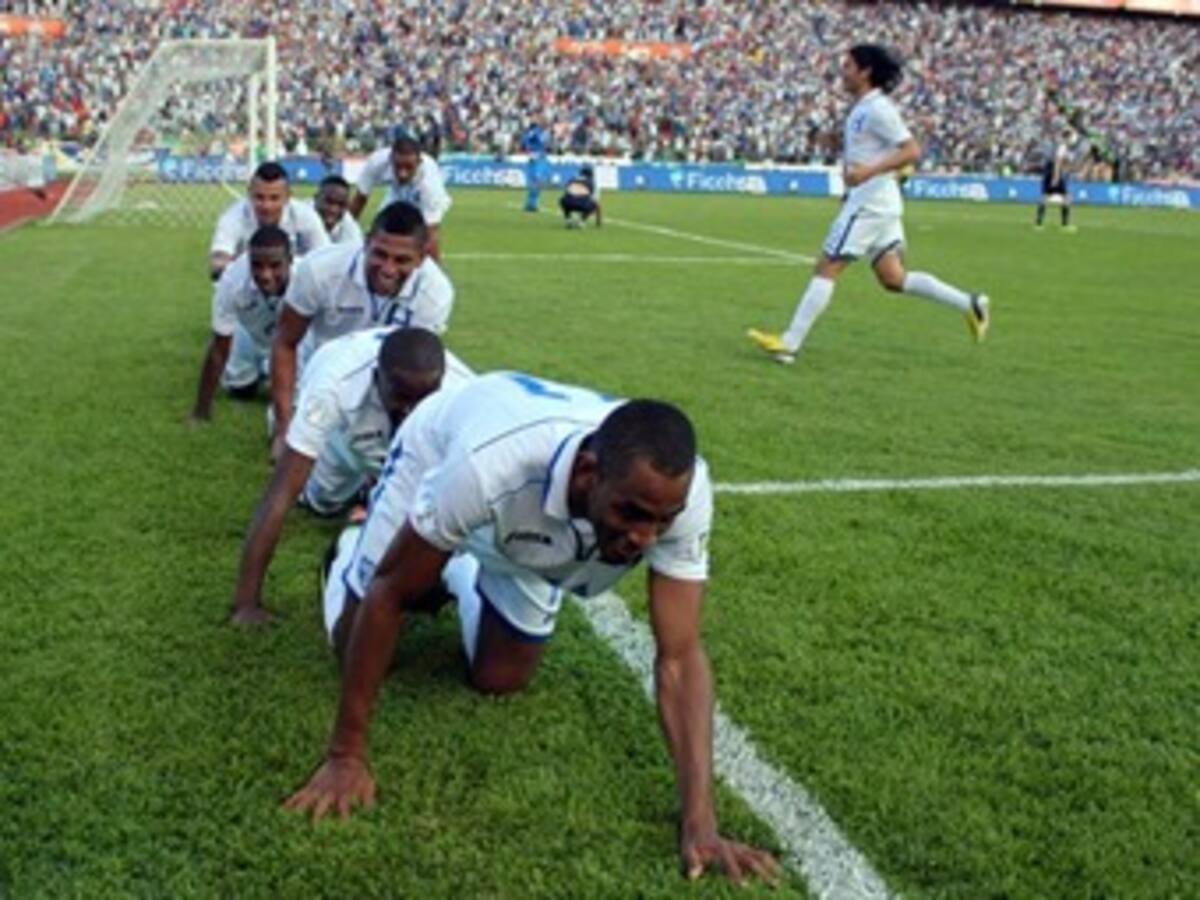 Honduras, de Luis Fernando Suárez, inició liderando el hexagonal final de Concacaf