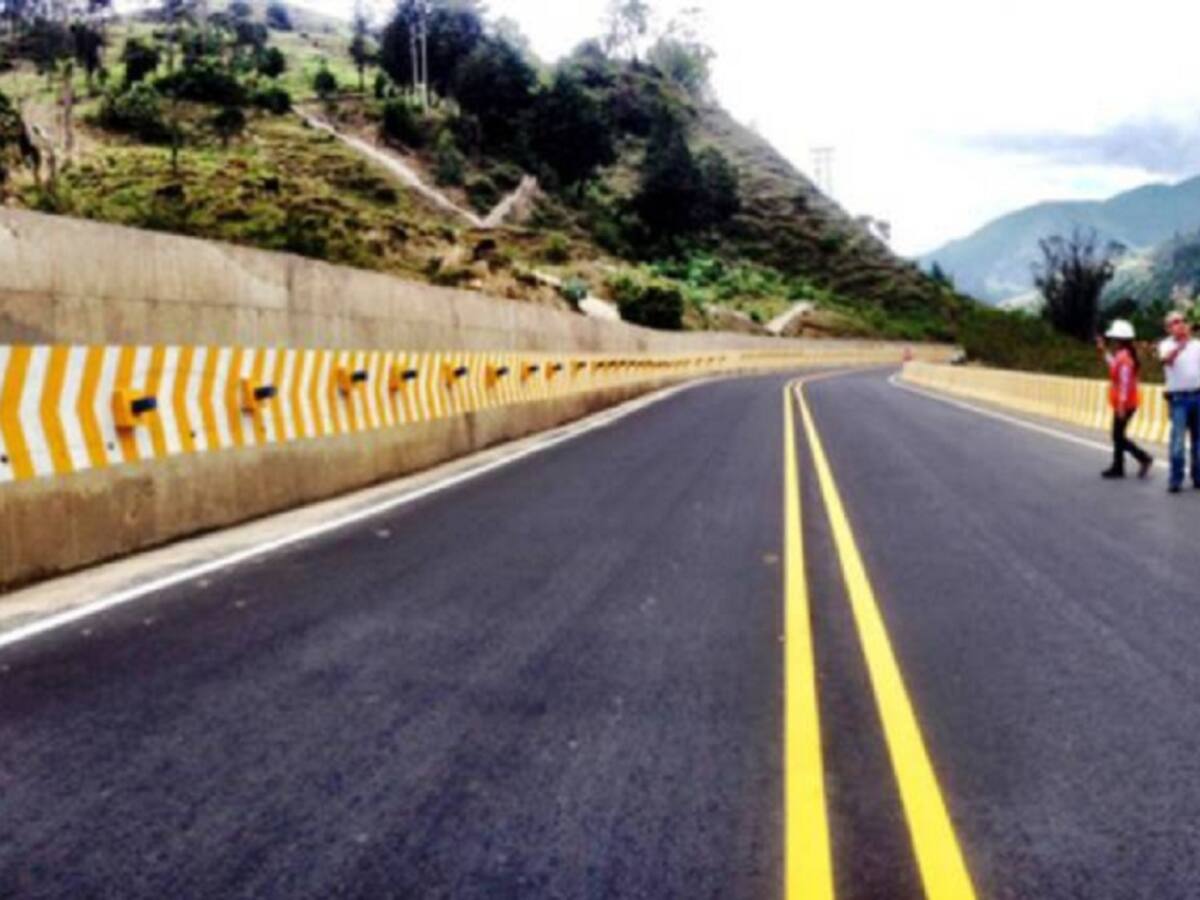 Crecen estafas con falsas ofertas laborales en infraestructura vial