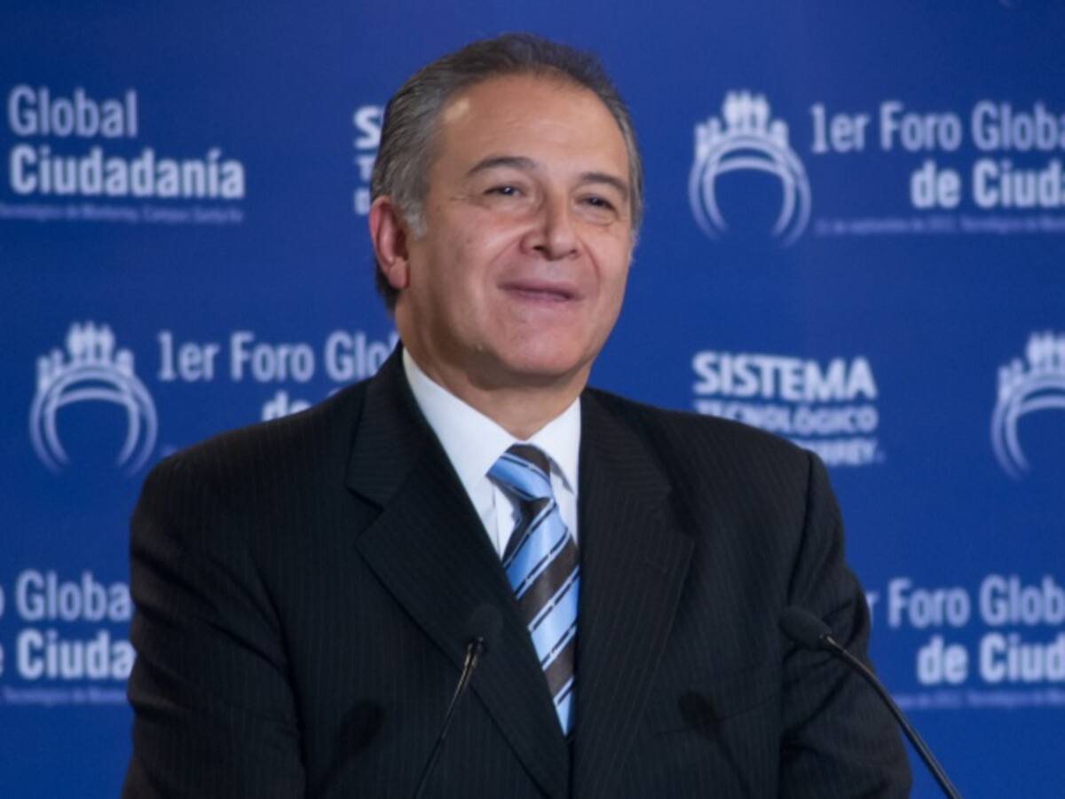 General (r) Naranjo negó conspiración de las FF.MM. contra el proceso de paz