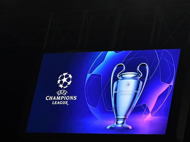 UEFA aplaza partidos de la Champions League por el coronavirus
