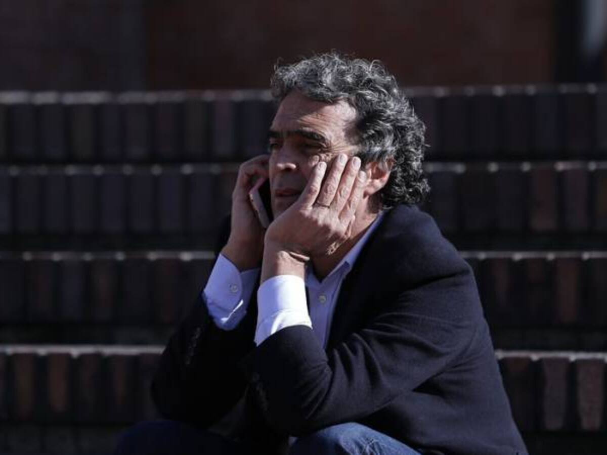 Fiscalía califica de "Fake News" denuncia de Angélica Lozano