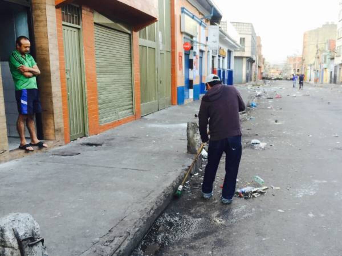 Comerciantes en el centro de Bogotá tras operativo esperan que clientes vuelvan