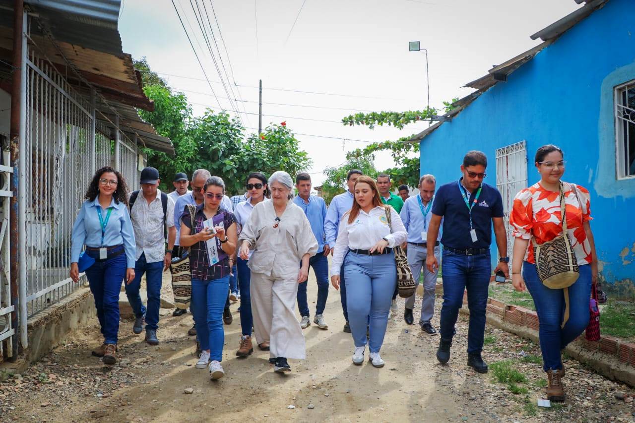 Avanza proyecto de acceso a los servicios esenciales de Villa Hermosa en Cartagena