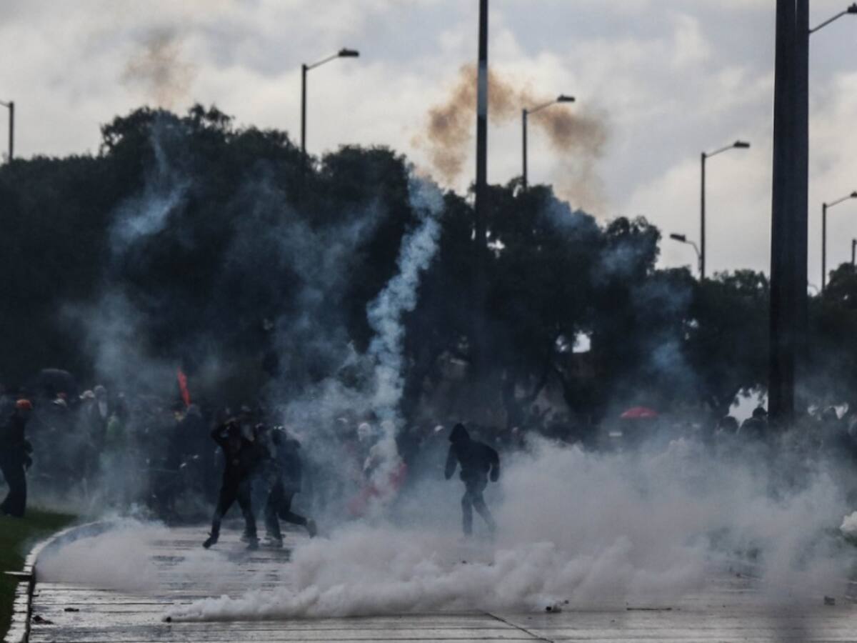 Jornada de manifestaciones en Bogotá deja 31 heridos