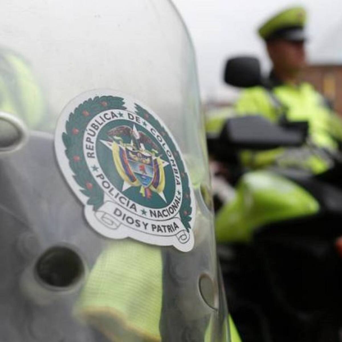 1.700 policías dispuestos para garantizar toque de queda en el Quindío