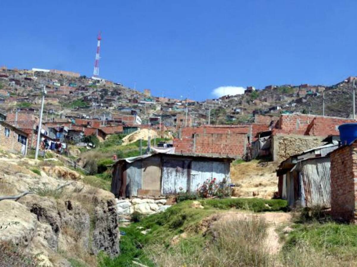 Distrito ha reubicado a 4.538 familias por riesgo de derrumbes o inundaciones