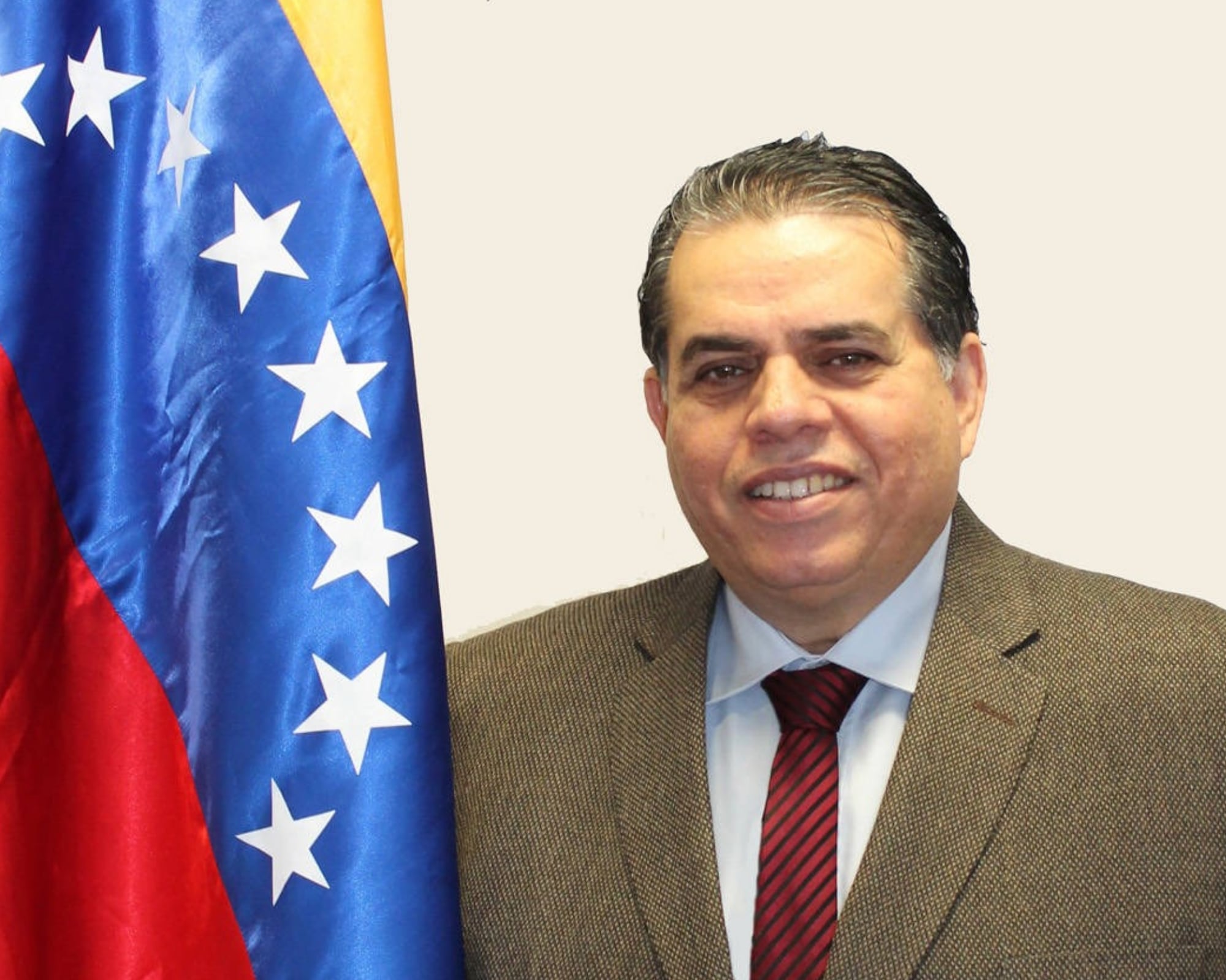 Maniglia fue ministro de Defensa entre 2005 y 2006, durante el gobierno de Hugo Chávez, y ha ocupado otros cargos diplomáticos como embajador venezolano en Alemania. 
(Foto:   Cortesía )
