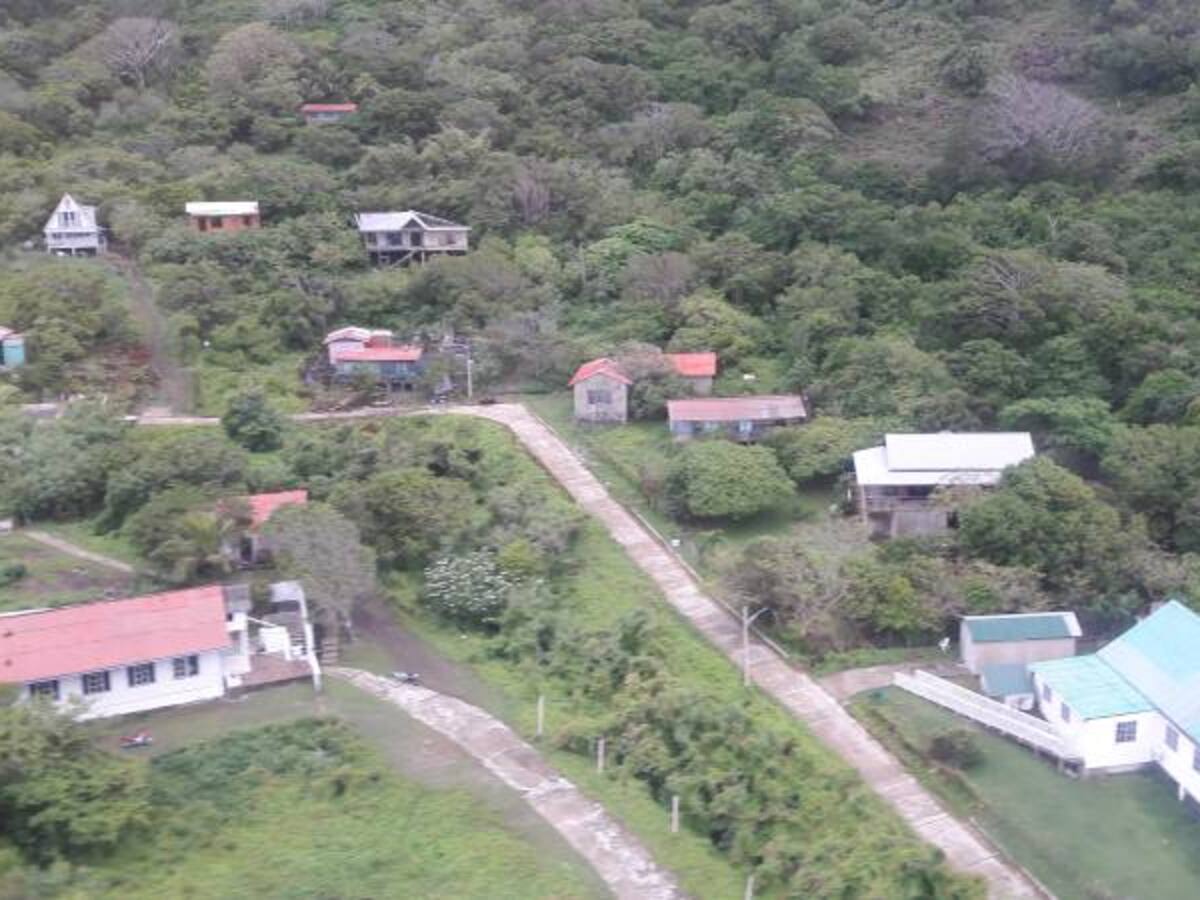 Minvivienda proyecta la construcción de viviendas típicas gratis en San Andrés