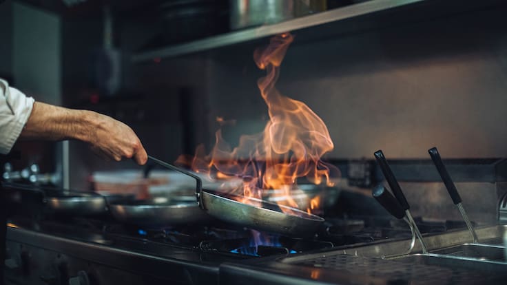 Reforma laboral: Así afectaría a restaurantes y pequeñas empresas