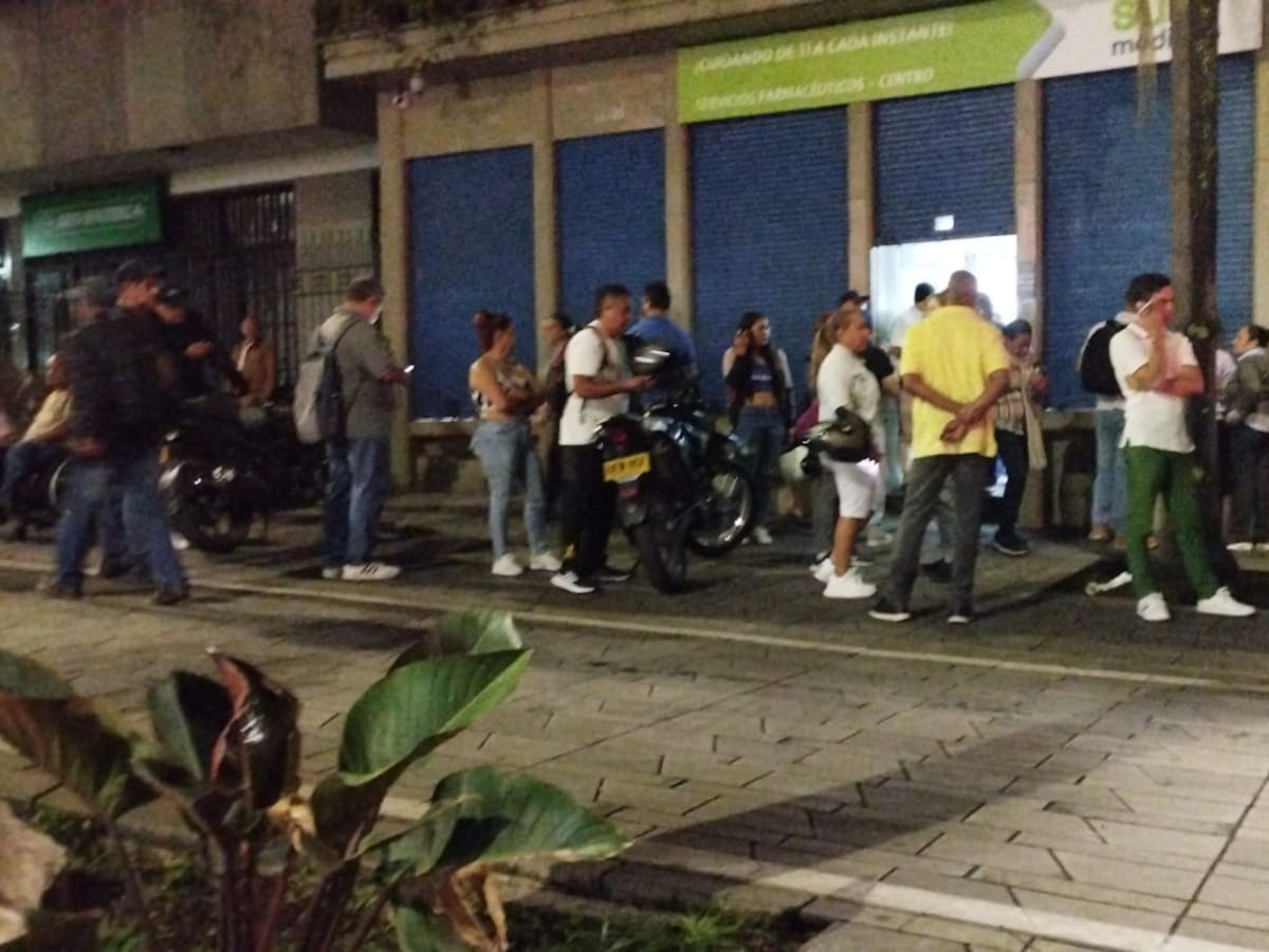 Comisión Nacional de Salud del FOMAG evaluó situación de los maestros en Medellín