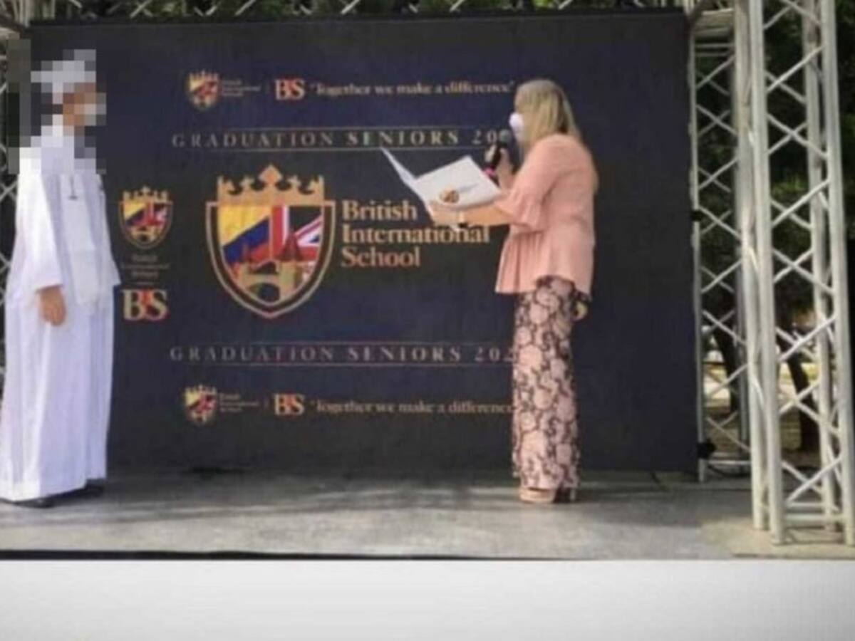 Sancionan a colegio que hacía grados casa a casa en Barranquilla