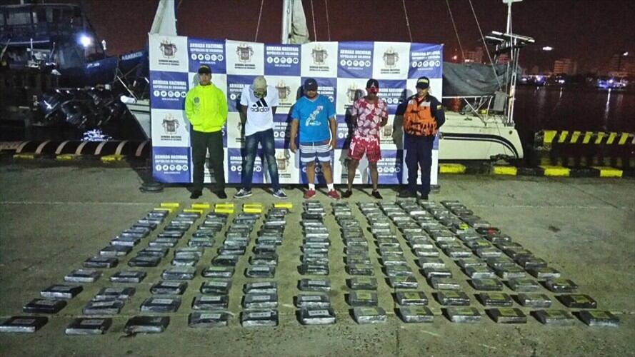 La droga tendría un valor comercial de 5.000 millones de pesos y cuyo destino sería Centro América. Foto: Prensa Armada Nacional