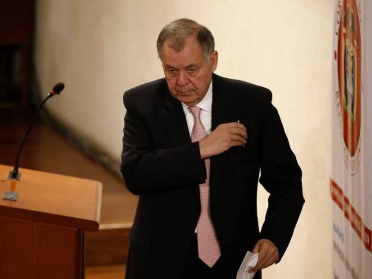 Procurador general alerta sobre corrupción en el país