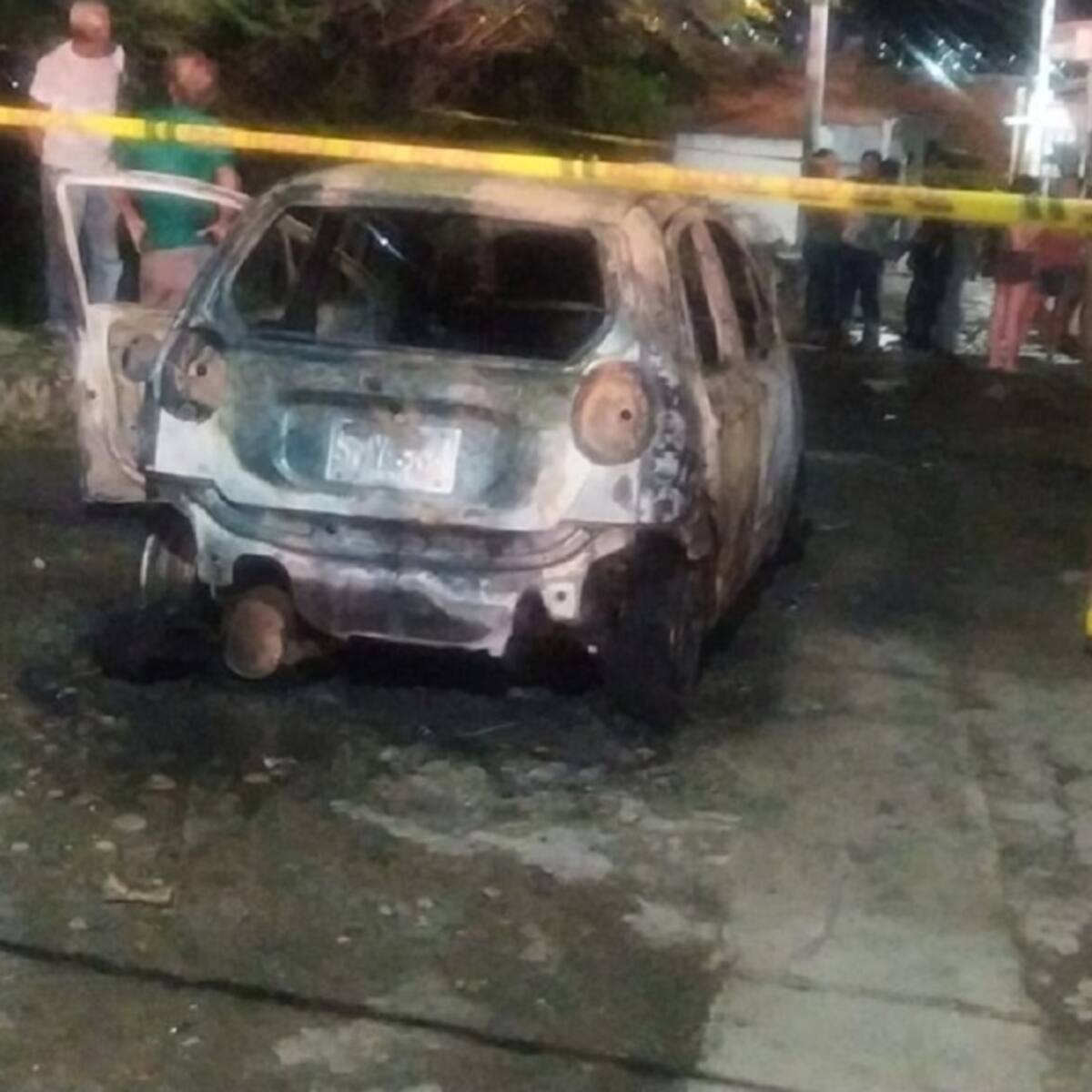Temor en conductores por quemas de taxis en Cúcuta: Policía investiga