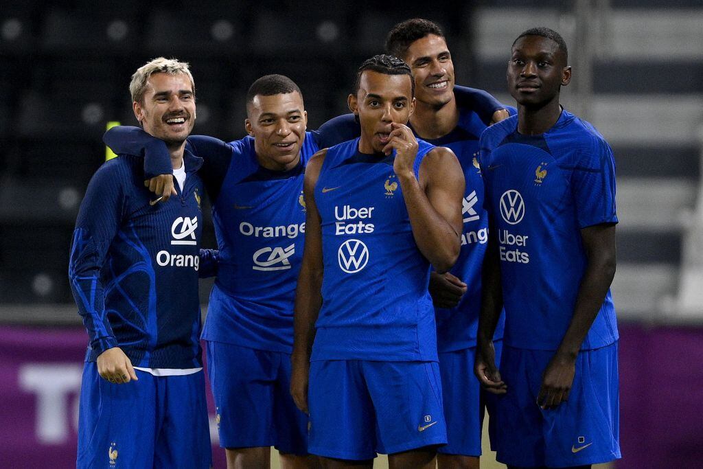 Griezmann, Mbappé, Jules Koundé, Raphael Vrane y Kolo Muani (Photo by FRANCK FIFE / AFP) (Photo by FRANCK FIFE/AFP via Getty Images)