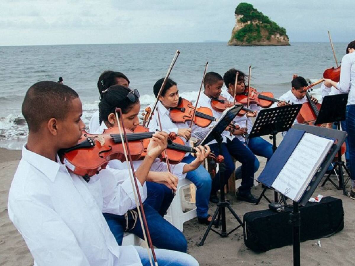 Fundación Batuta usa la tecnología para enseñar música a distancia