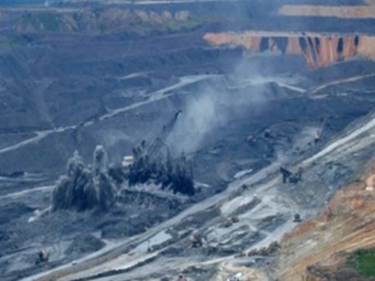 Universidad Nacional advierte desabastecimiento de agua en el país por la minería