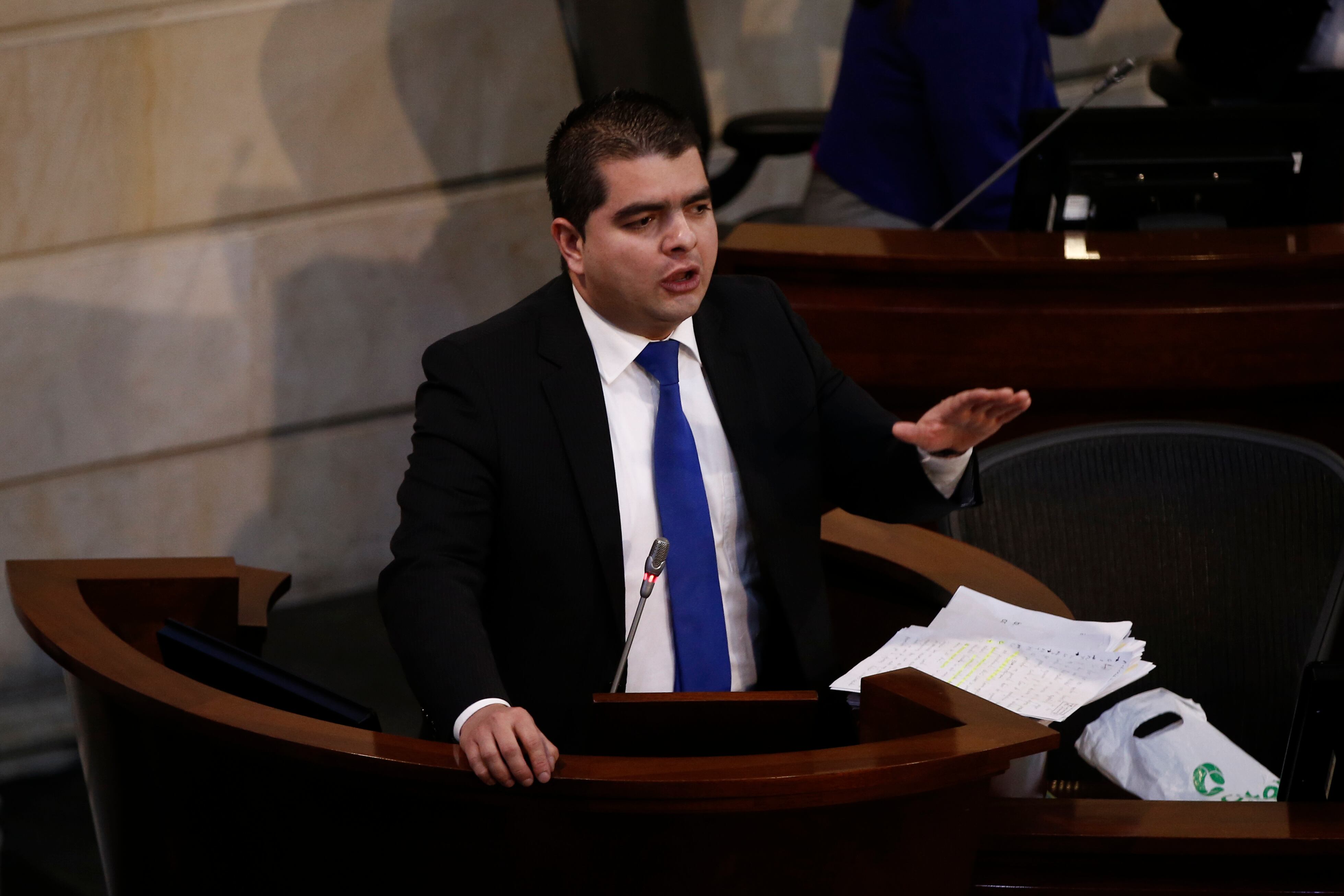 Bogotá. 23 Agosto 2016. Plenaria del Senado de la República sobre el caso del magistrado Jorge Pretelt. En la foto: Julián Bedoya, abogado del Magistrado Jorge Pretelt. acusado. (Colprensa - Juan Páez).