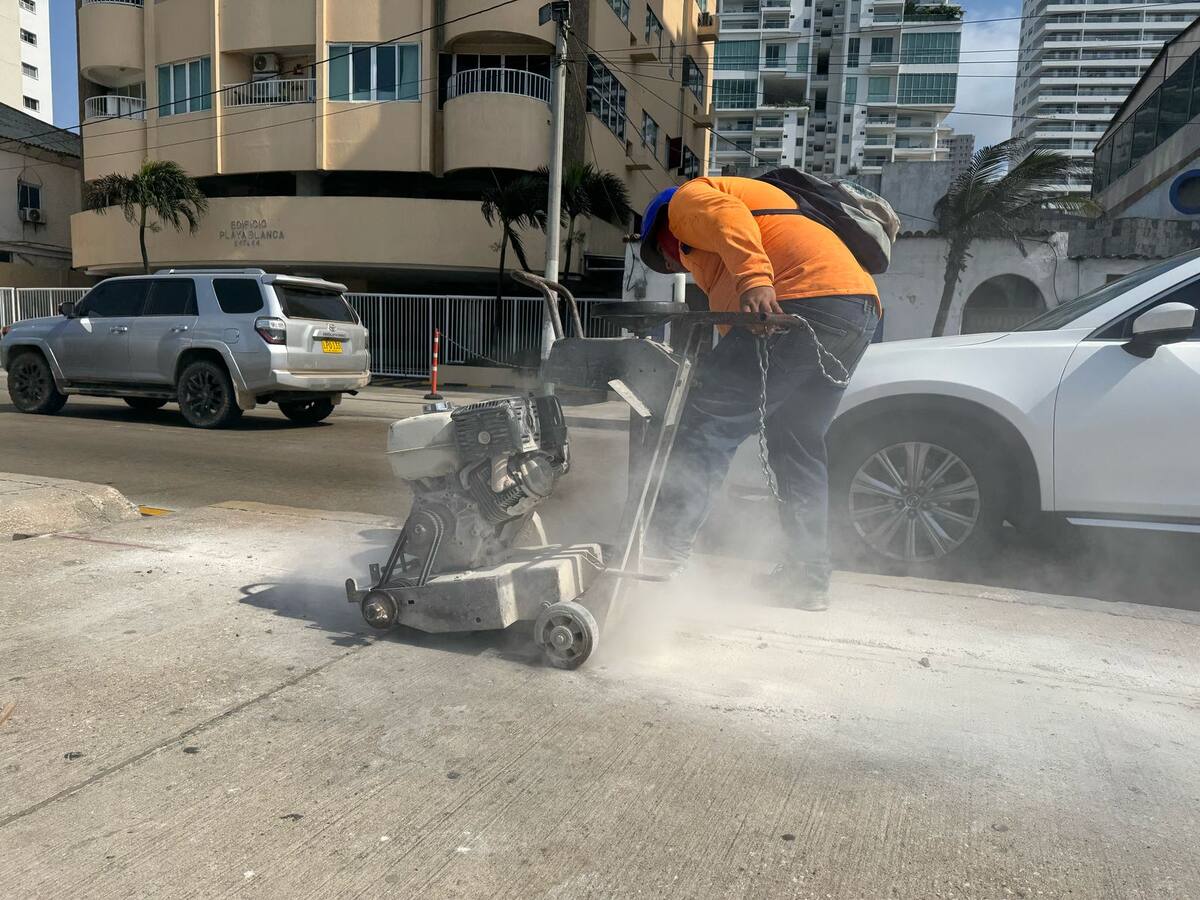 Obras del distrito habilitarán nuevo carril en la avenida Santander