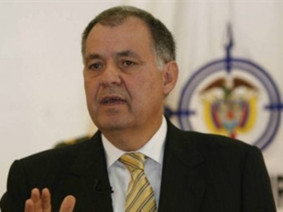 Procurador Ordoñez, volvió a cuestionar el proceso de paz desde Neiva