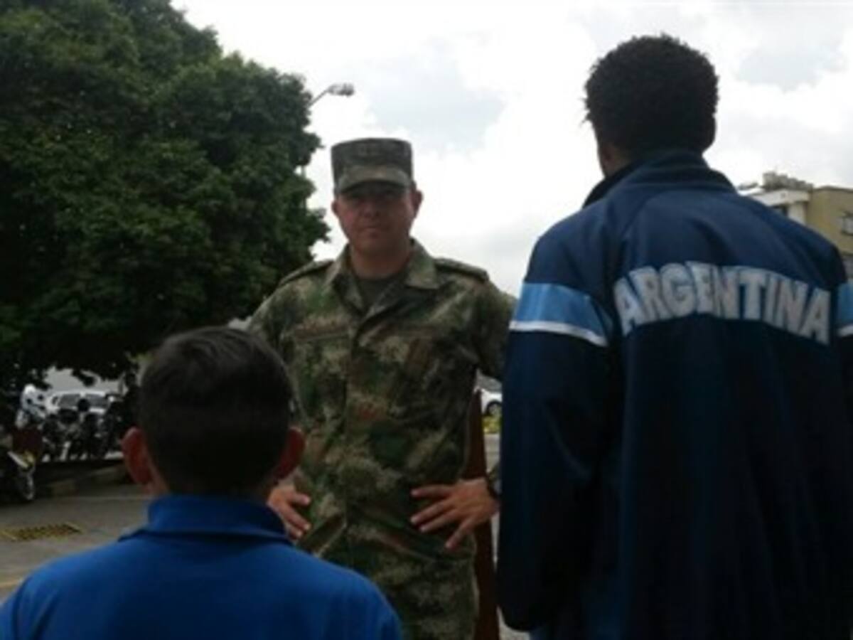 Desmovilizados dos guerrilleros de frentes 48 y 50 de las Farc en Quindío