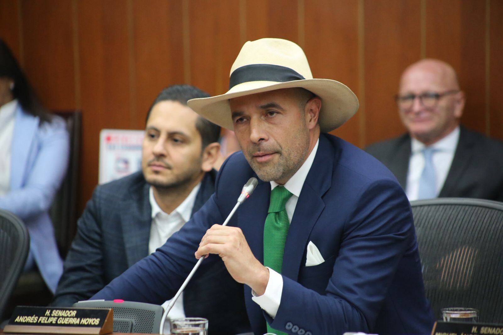 Andrés Guerra, foto del Senado