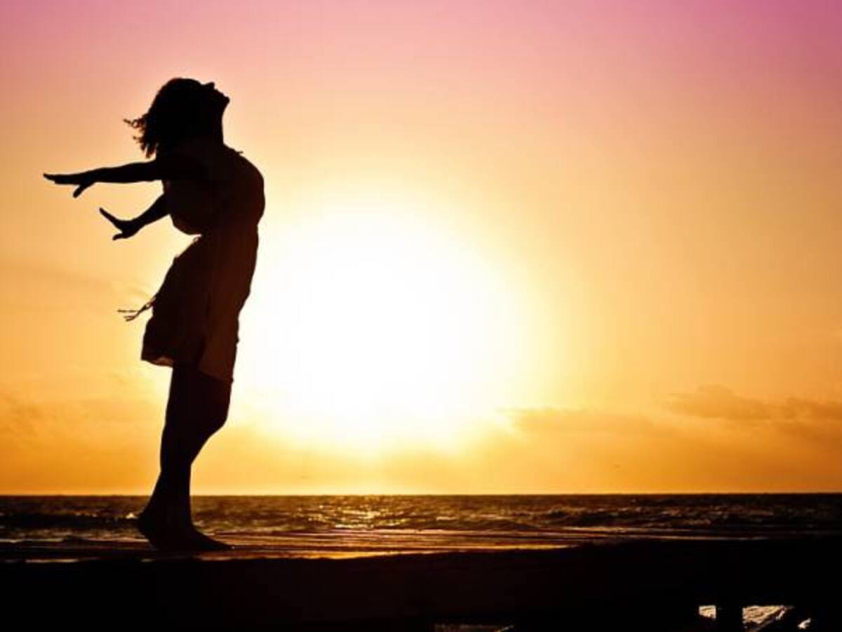 Estudio revela que el dinero si puede comprar la felicidad