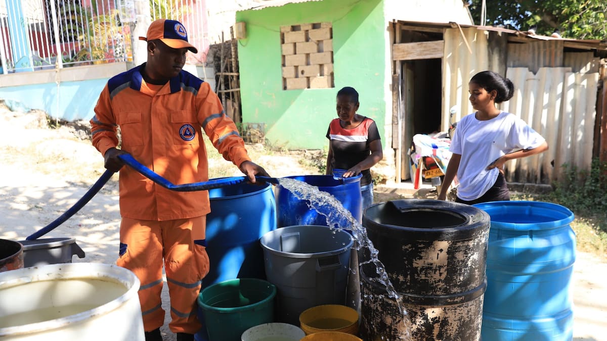 Gobernación de Bolívar llevó agua potable a 300 familias de Turbaco