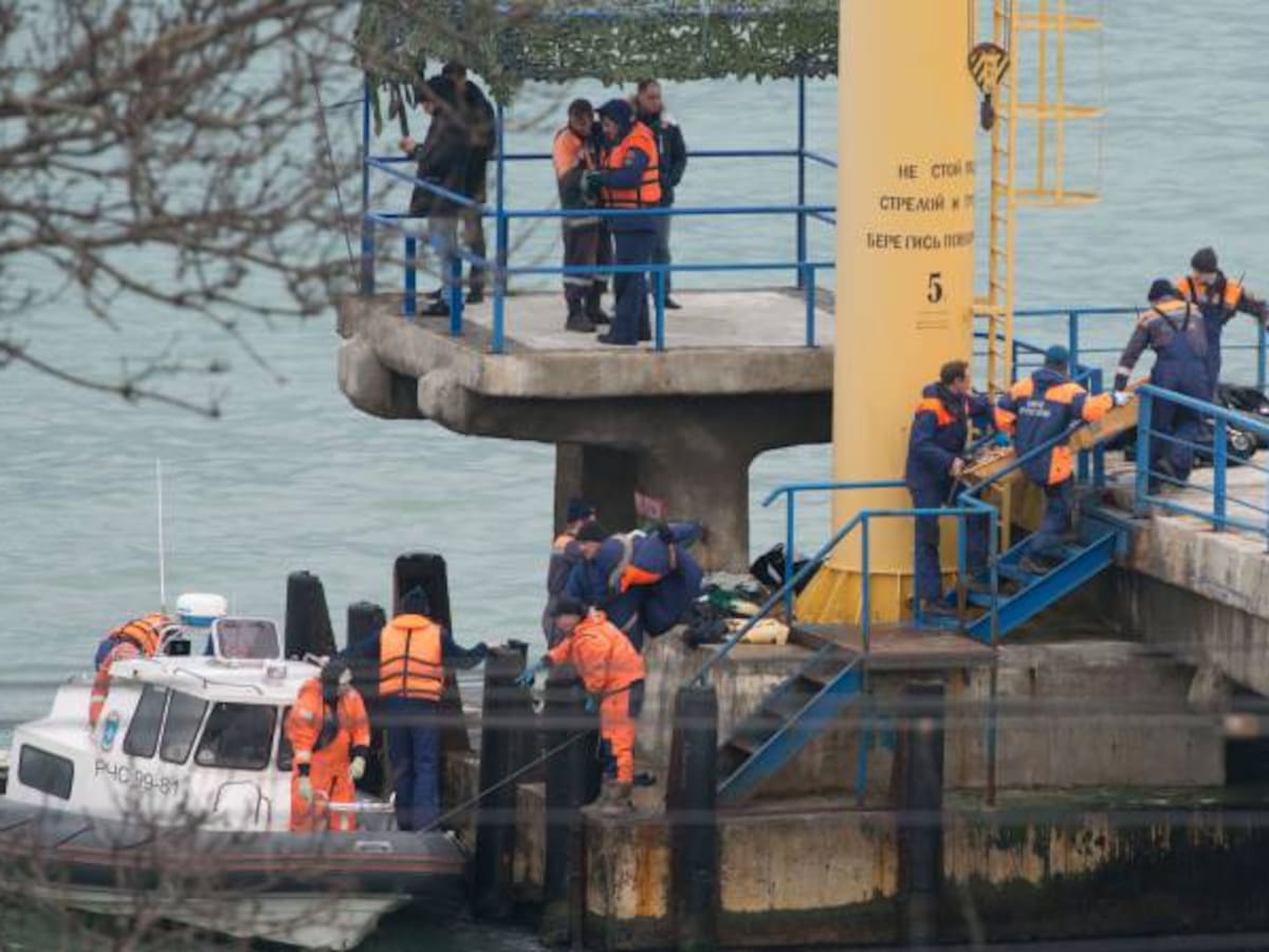 Se accidenta avión militar ruso que transportaba el coro del Ejército Rojo