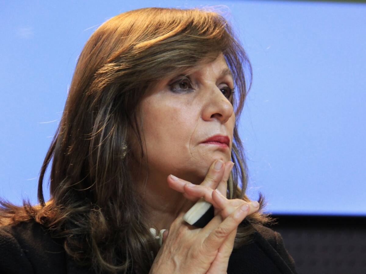 Tribunal ordenó el reintegro de Ángela Robledo al Congreso