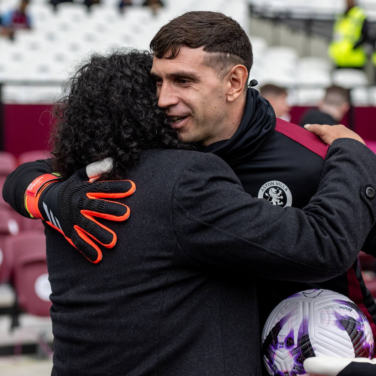 René Higuita y un encuentro con el Dibu Martínez en Londres