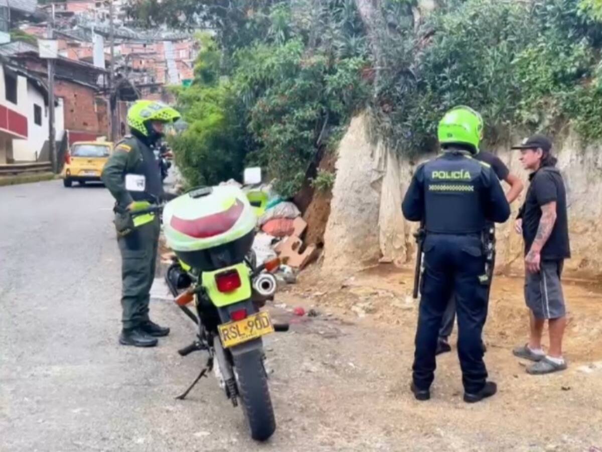 ¡Pilas! Podrían ponerle una multa si no saca la basura a la hora adecuada en Medellín