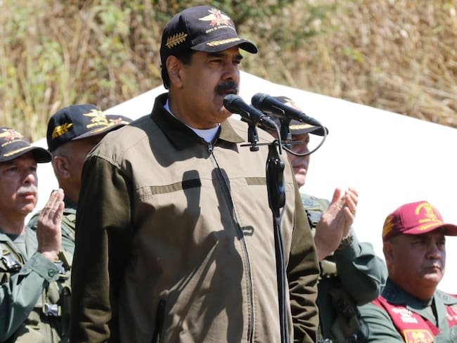 Maduro propone elecciones legislativas este año en Venezuela