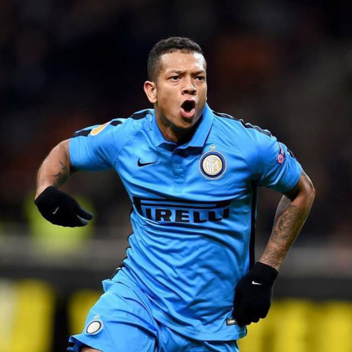 Freddy Guarín pasó del Inter de Milán al futbol Chino con el  Shanghai Shenhua el 27 de enero del 2016