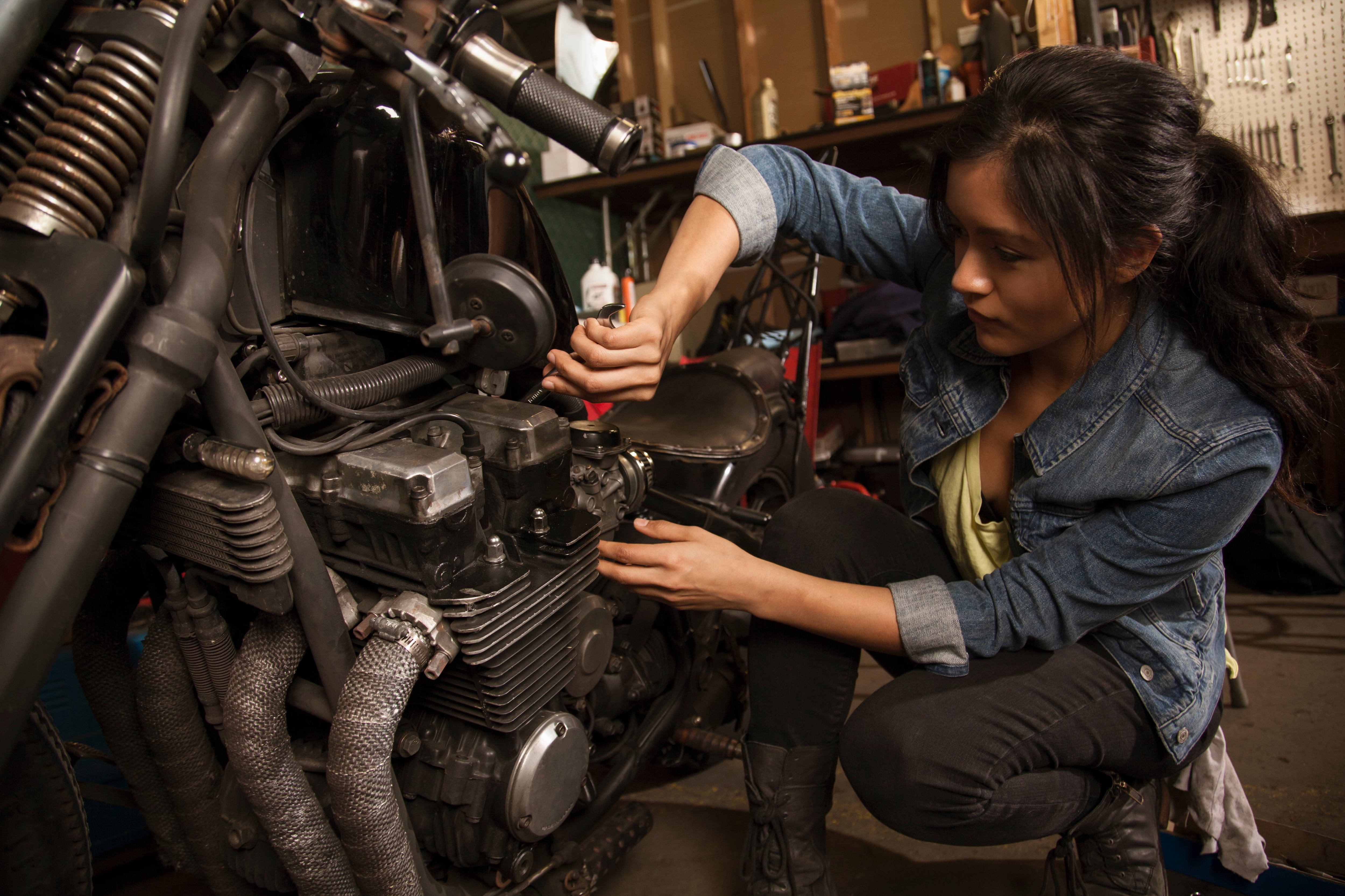 Nueva normativa para motos en Colombia 2025