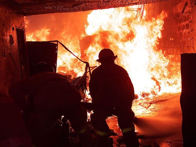 Incendio consumió seis viviendas y dejó 19 familias damnificadas en Pereira