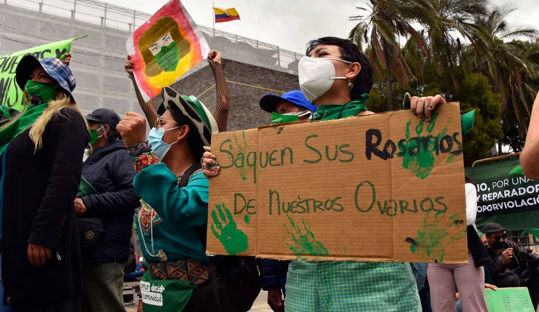Manifestaciones a favor del aborto en Ecuador. Foto: Getty