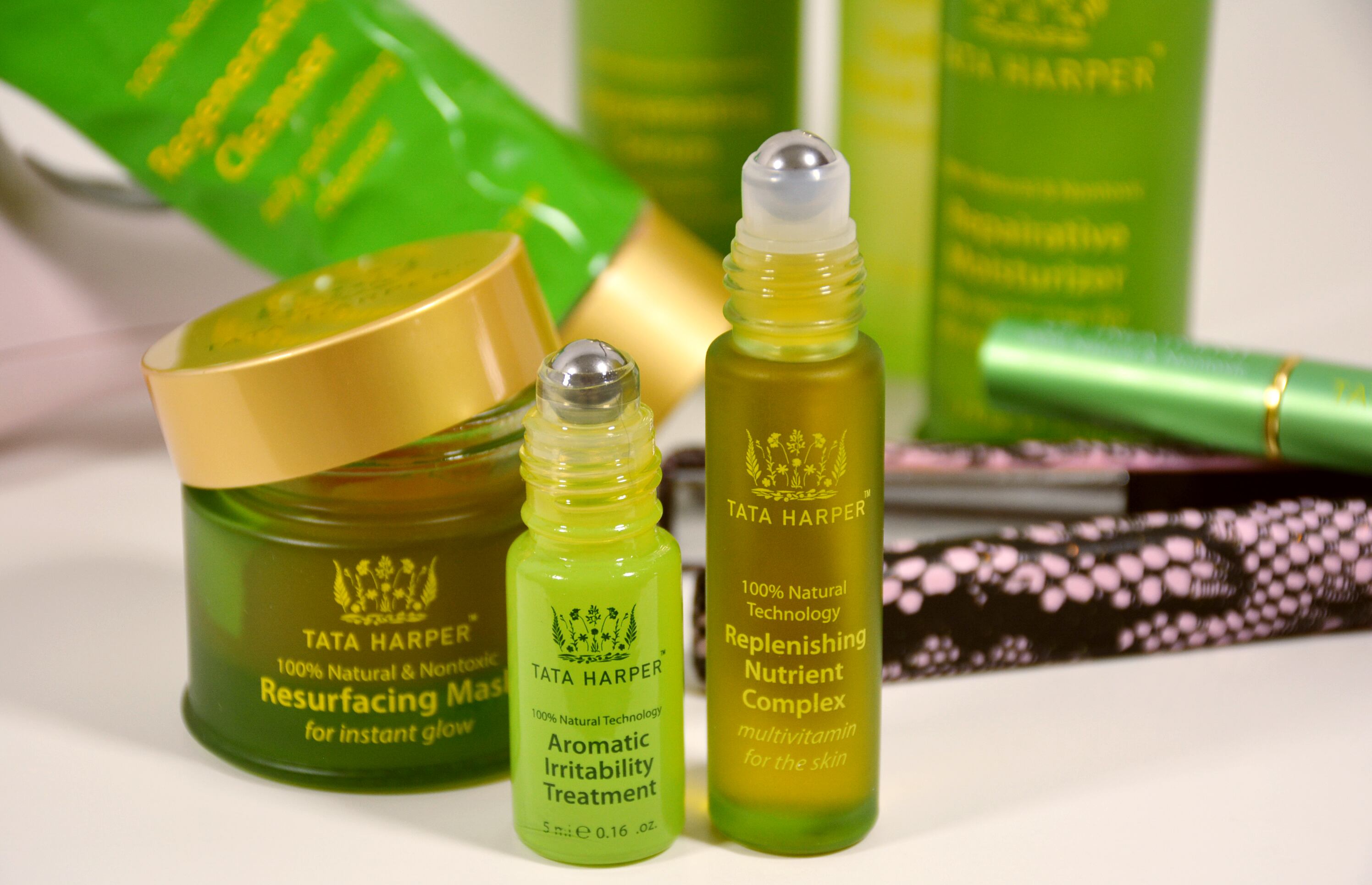 Productos de Tata Harper. Foto: https://global.tataharperskincare.com/