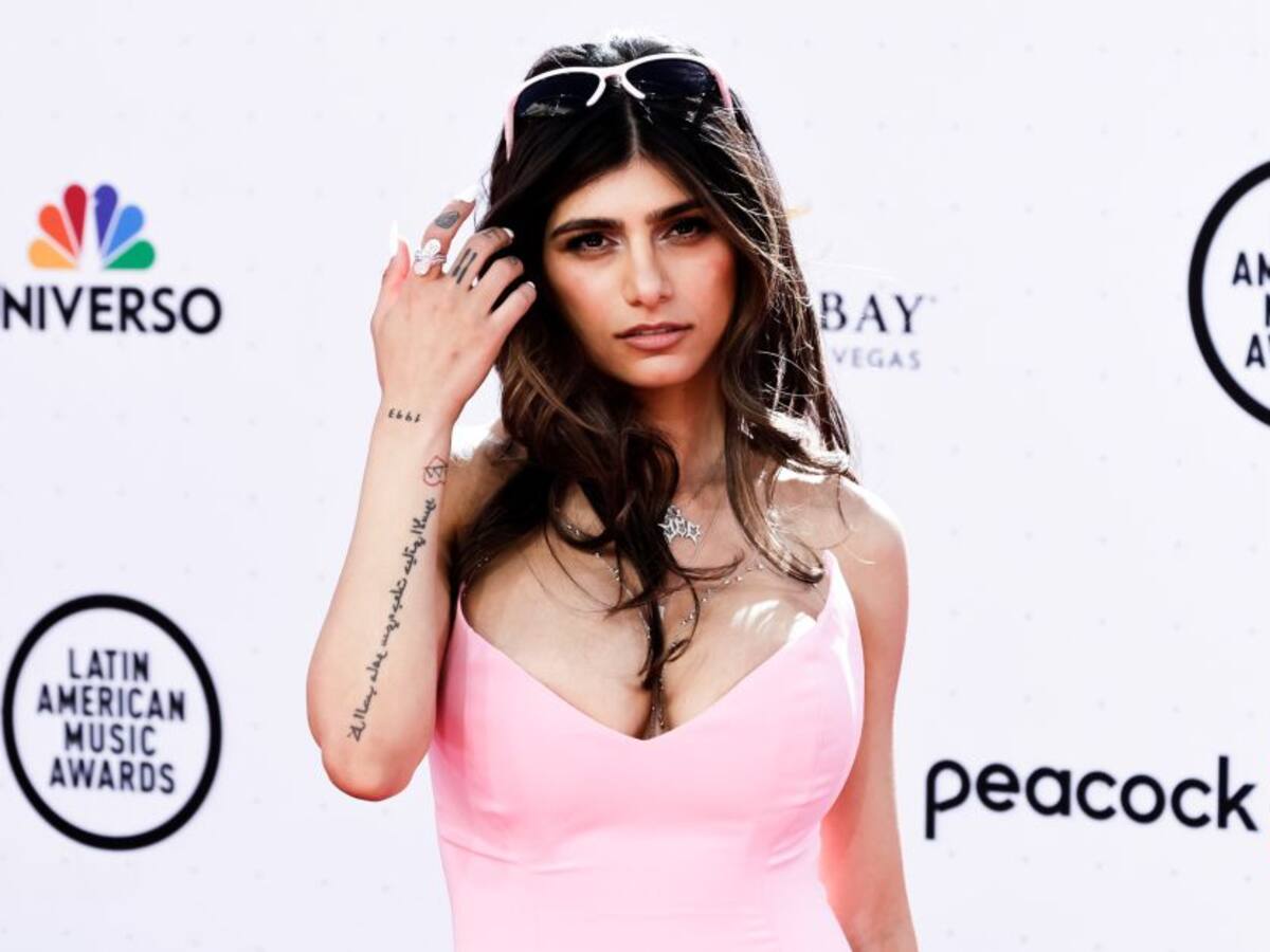 De infarto: el comentario de Mia Khalifa a sensual foto de Karol G en redes